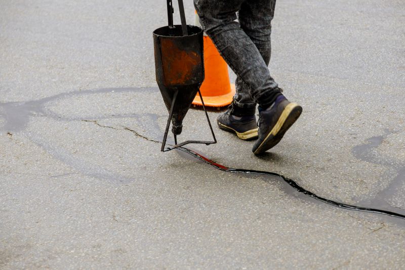 Asphalt Slurry Sealing in Tampa, FL